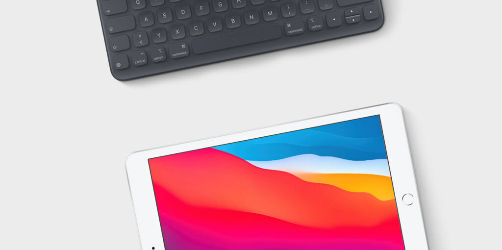 Das iPad mit iPadOS 14.7 iPad 8 mit Smart Keyboard